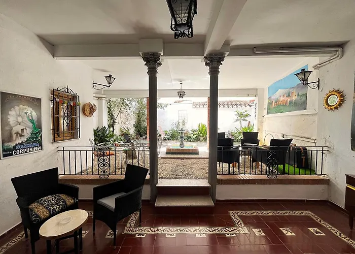 Apartamento Completo En El Casco Historico Con Vista A La Sierra Nevada