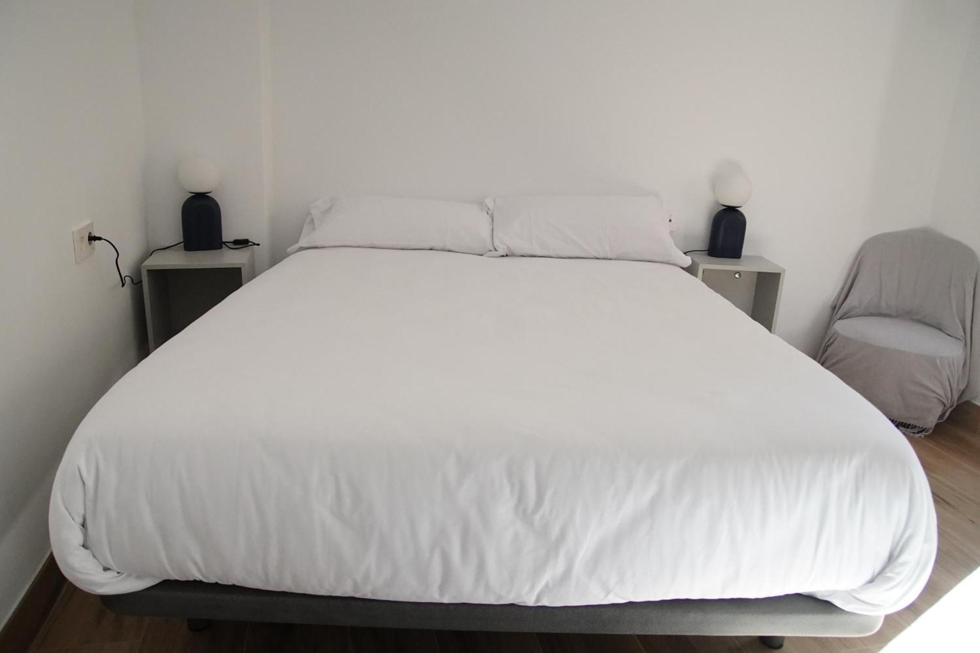Apartamento Completo En El Casco Historico Con Vista A La Sierra Nevada