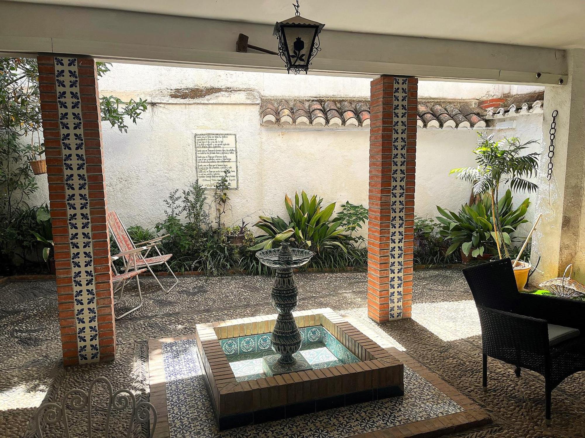 Completo En El Casco Historico Con Vista A La Sierra Nevada Apartamento Granada